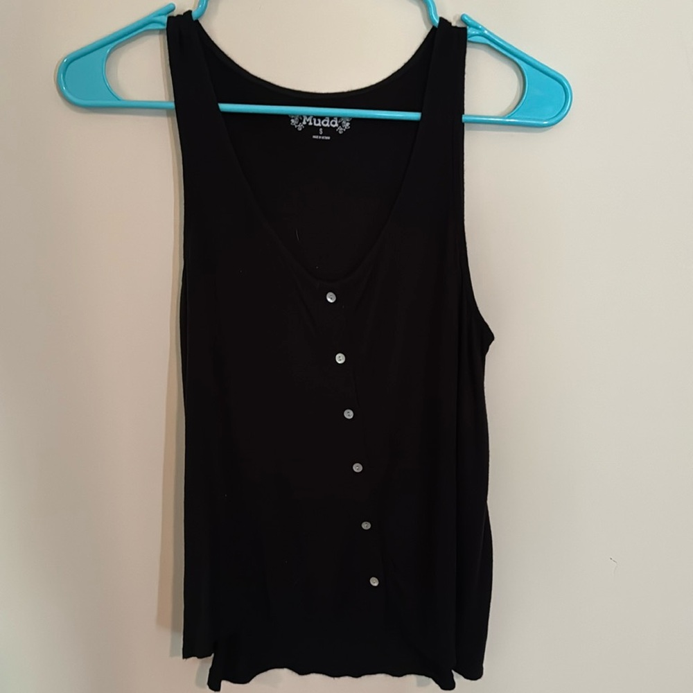 black tank top with white buttons